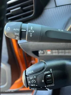 Peugeot 2008 PureTech 100 Stop&Start Allure Pack - 12