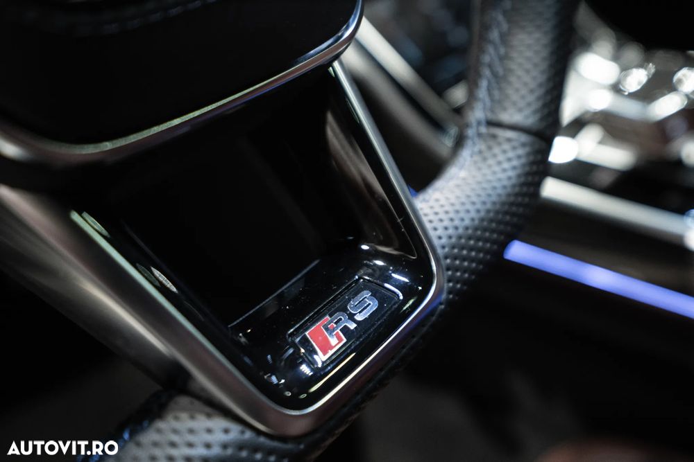 Audi S8 TFSI quattro tiptronic - 29