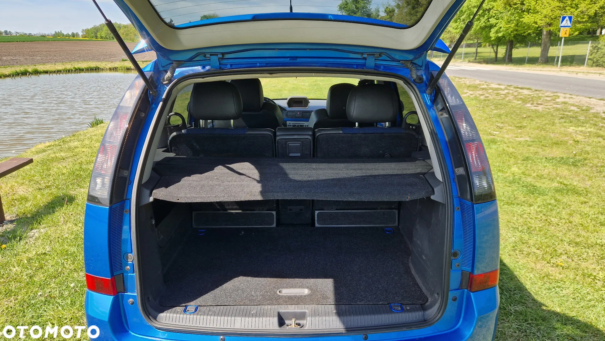 Opel Meriva 1.6 Turbo OPC - 17