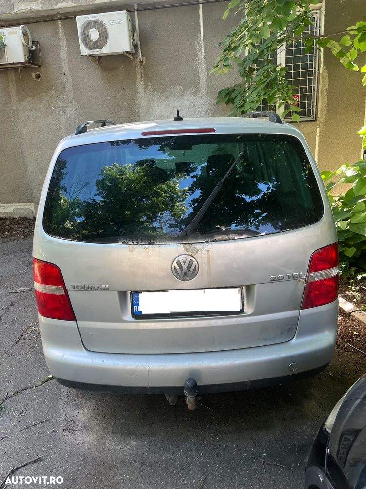 Dezmembrez VW Volkswagen Touran 2005 gri argintiu 2.0 TDI 7 locuri - 6