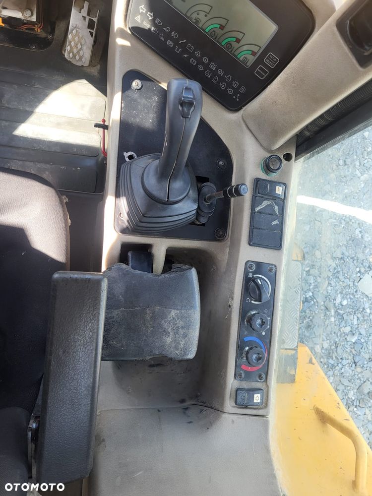 JCB 446ZX - 14