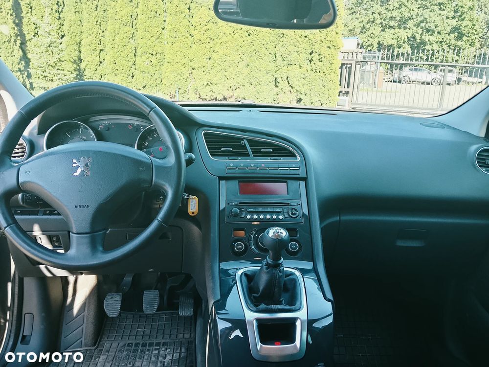 Peugeot 5008 - 7