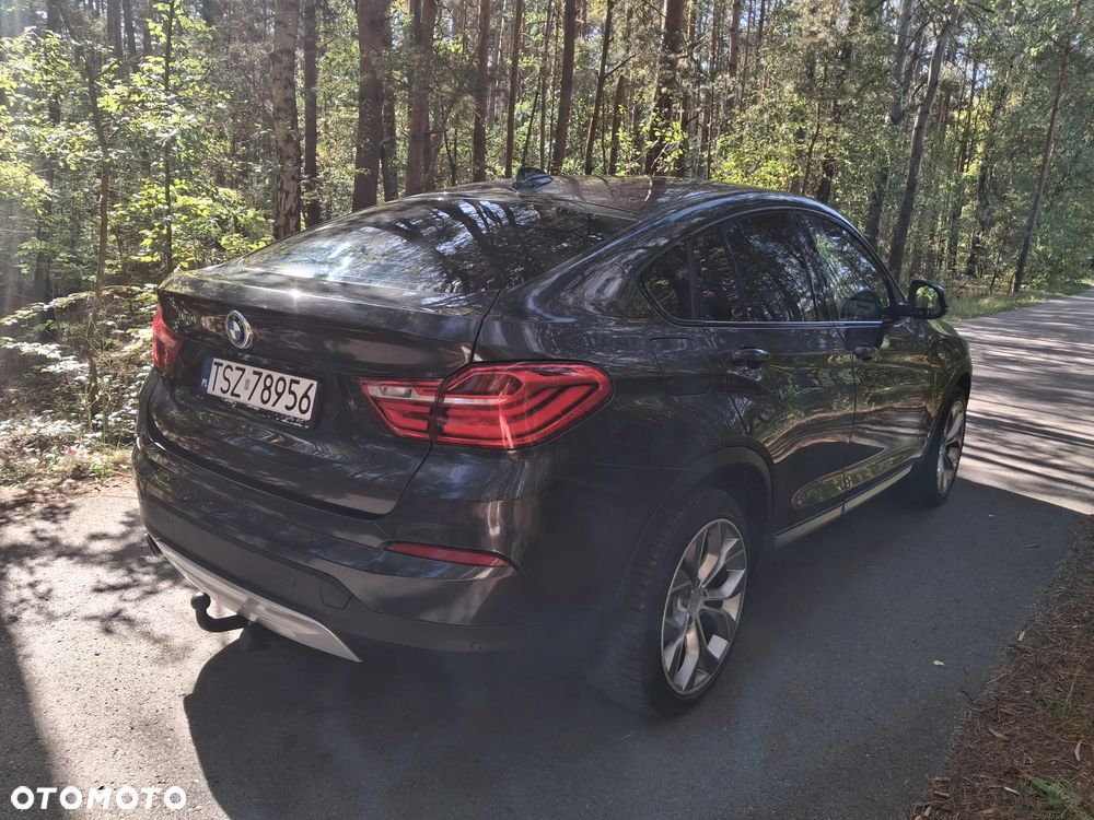 BMW X4 xDrive20i - 9