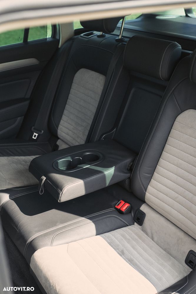 Volkswagen Passat 2.0 TDI SCR DSG Highline - 22