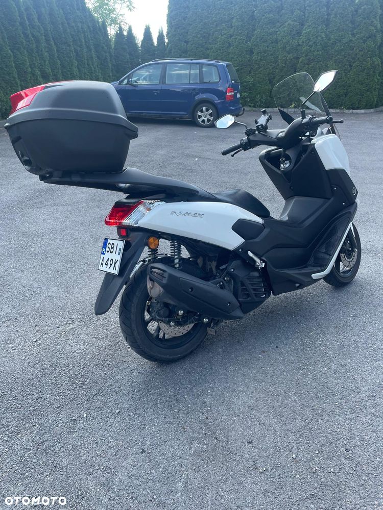 Yamaha NMAX - 4