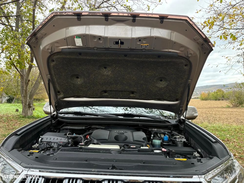 Toyota Land Cruiser 2.8 D-4D Auto Executive - 30