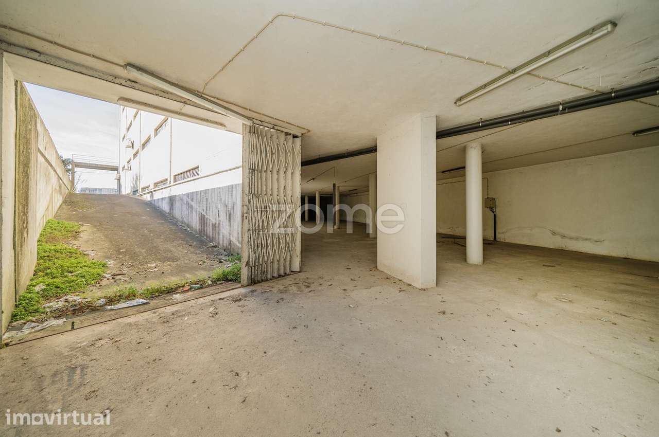 Comércio, oportunidade de investimento no Centro Comercial Barrosel... - Grande imagem: 2/32