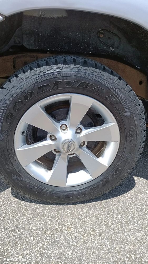 Nissan Terrano 3.0 TDi Luxury - 9