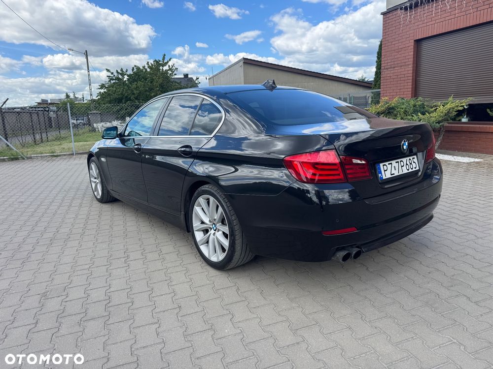 BMW Seria 5 520d - 15