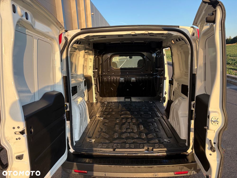 Fiat Doblo - 8