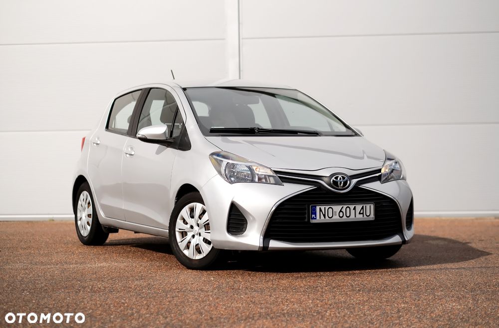 Toyota Yaris 1.0 Premium EU6 - 1