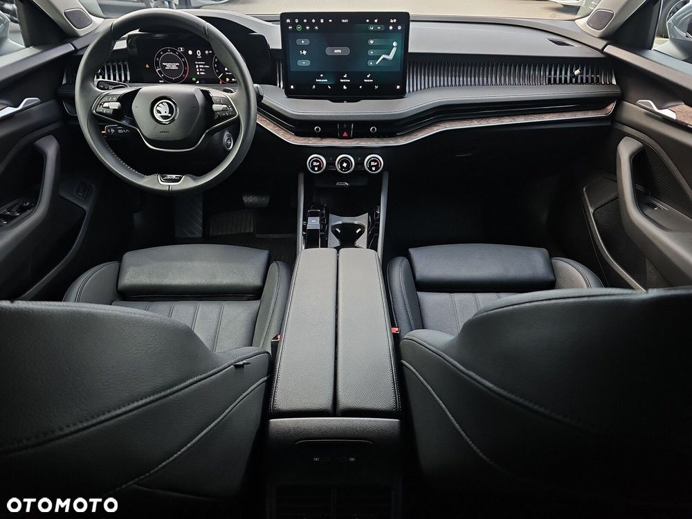 Skoda Superb 2.0 TSI 4x4 L&K DSG - 10