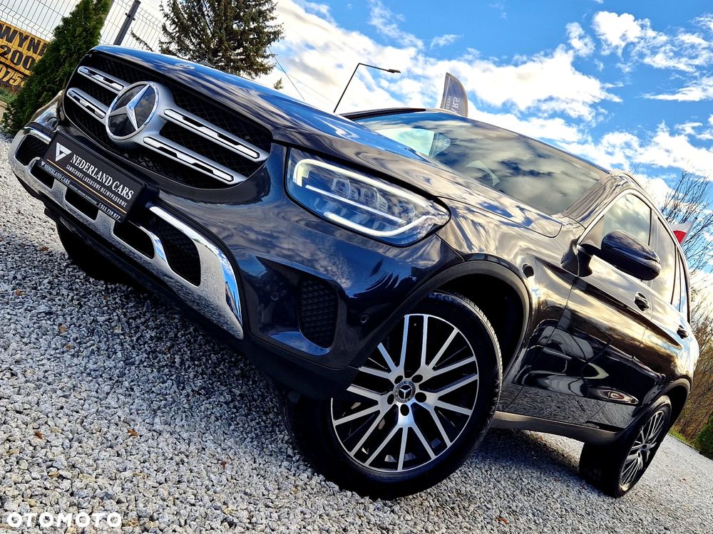 Mercedes-Benz GLC 220 d 4Matic 9G-TRONIC Exclusive - 2