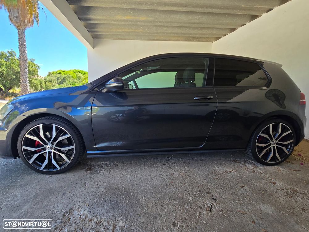 Volkswagen Golf GTD BlueMotion — fotografia 5