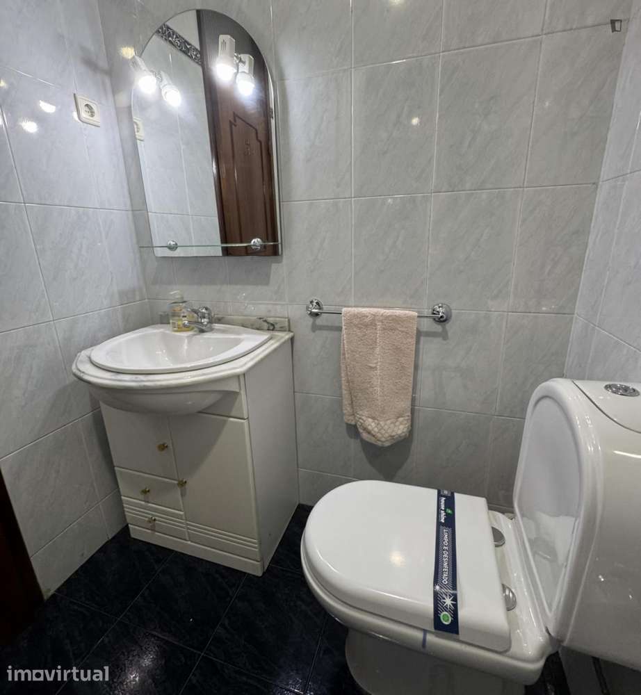 Apartamento com 2 quartos - localizado em Santo Ildefonso Porto - Grande imagem: 4/12
