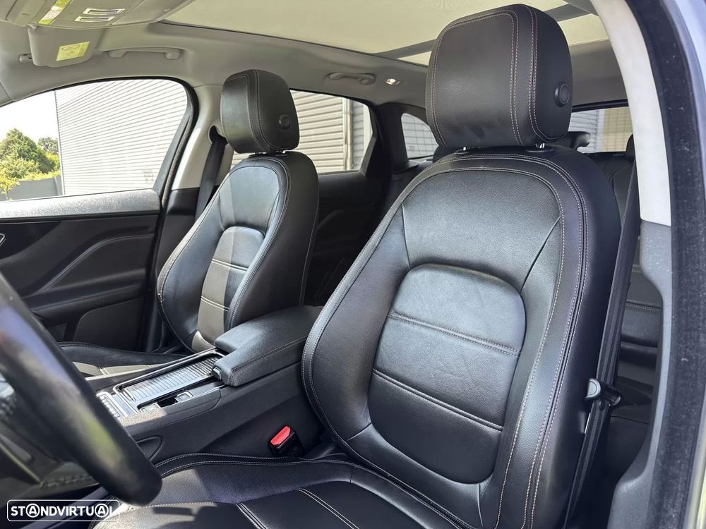 Jaguar F-Pace 20d AWD Aut. R-Sport - 31