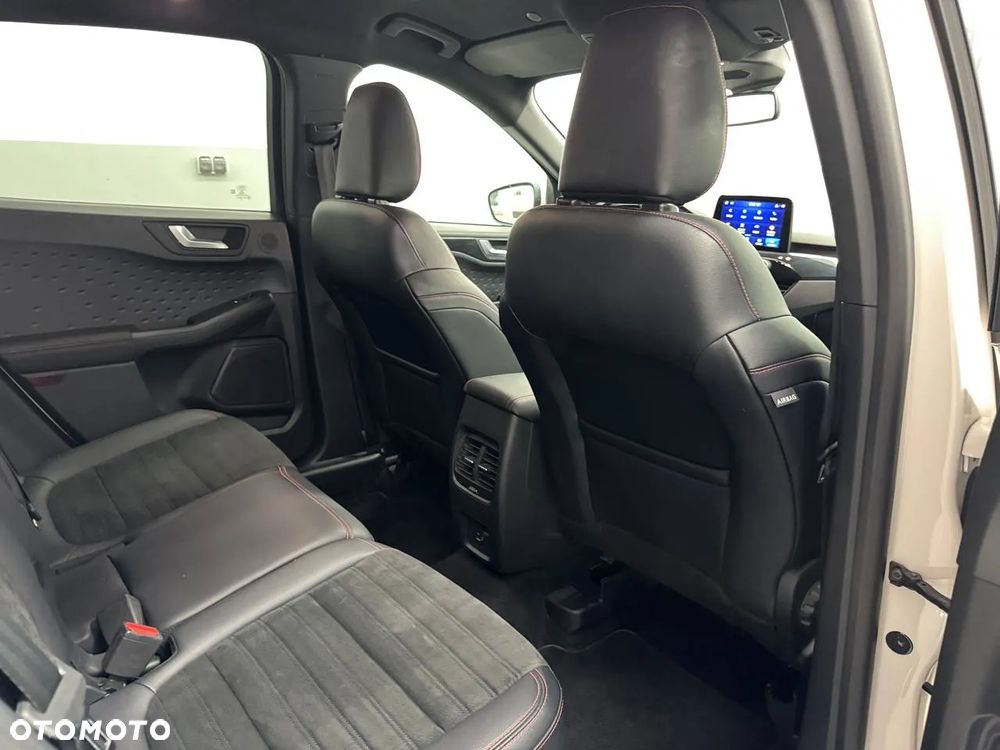 Ford Kuga 1.5 EcoBlue FWD ST-Line - 26