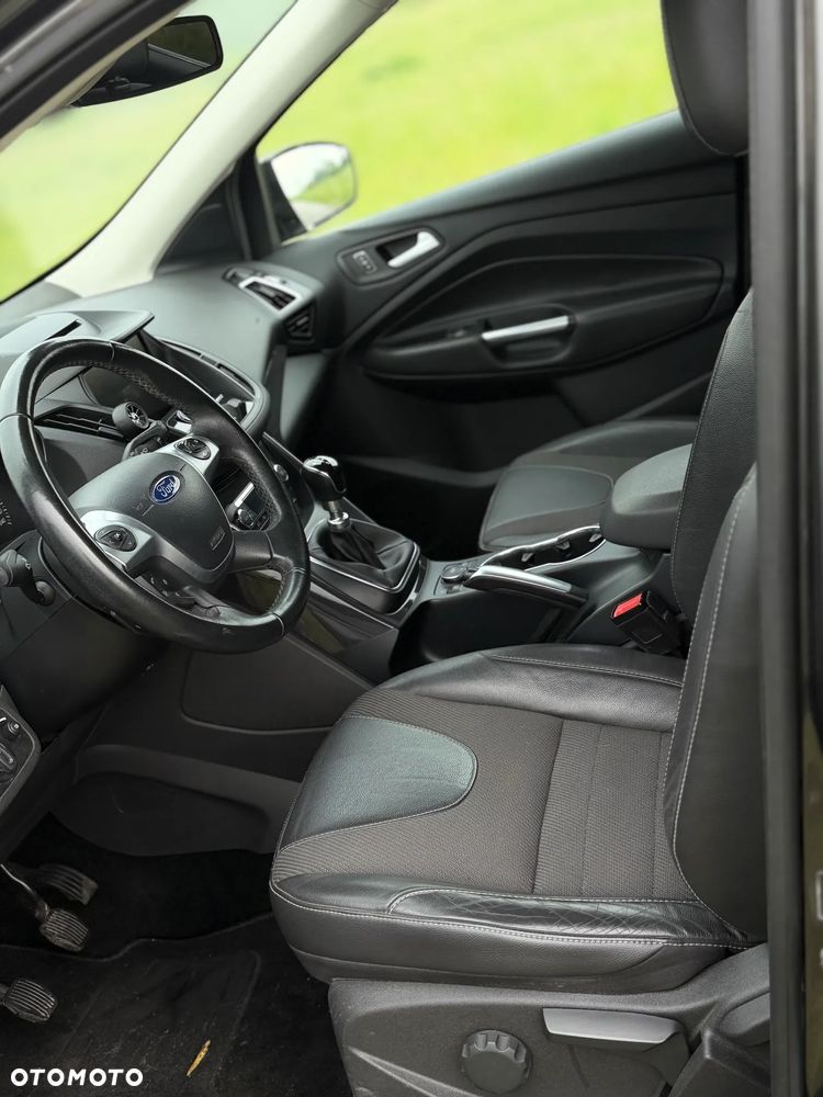 Ford Kuga 1.5 EcoBoost 2x4 SYNC - 5