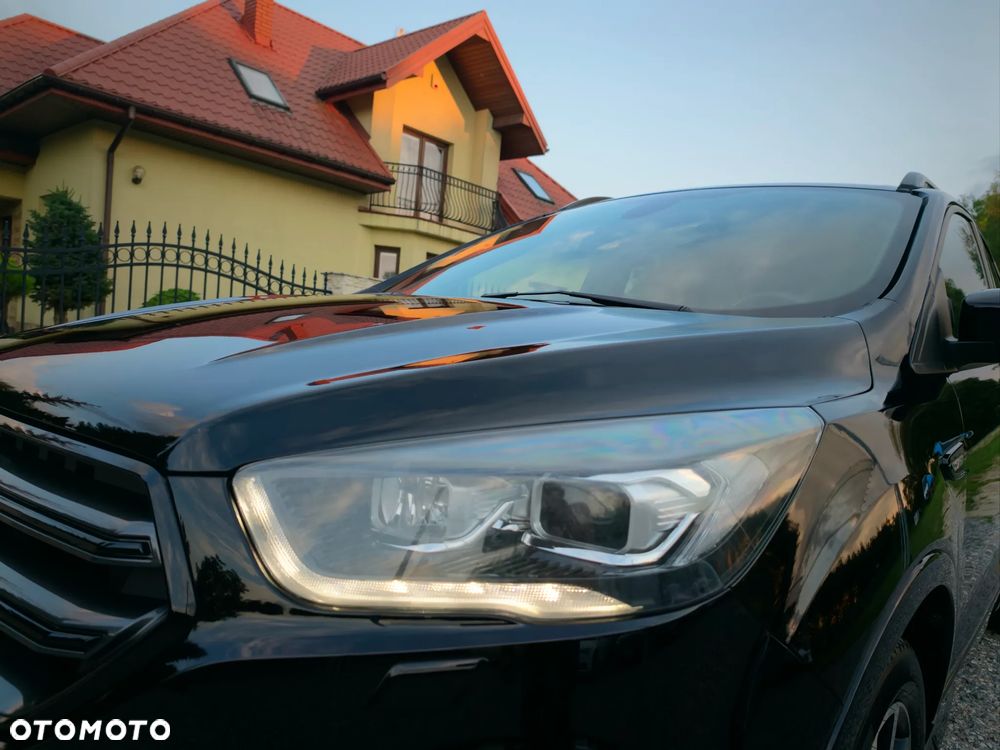Ford Kuga - 12