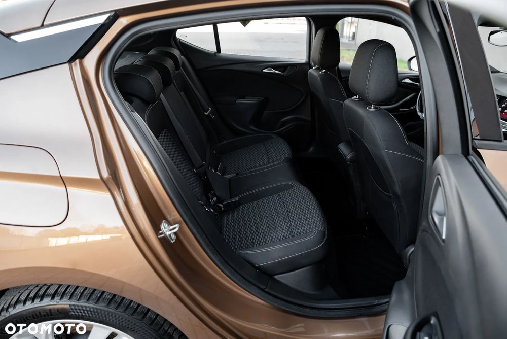 Opel Astra 1.4 Turbo Ultimate - 21