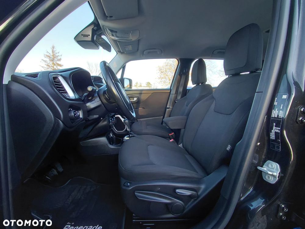 Jeep Renegade 1.4 MultiAir DSG Limited - 26