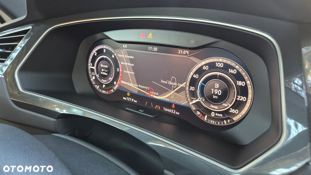 Volkswagen Tiguan - 16