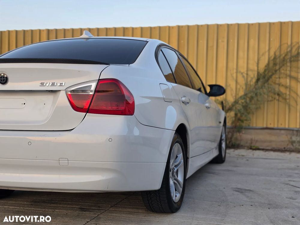 BMW Seria 3 318d DPF Edition Exclusive - 20