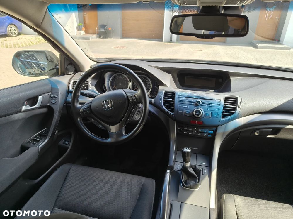 Honda Accord 2.0 Elegance Advantage - 23