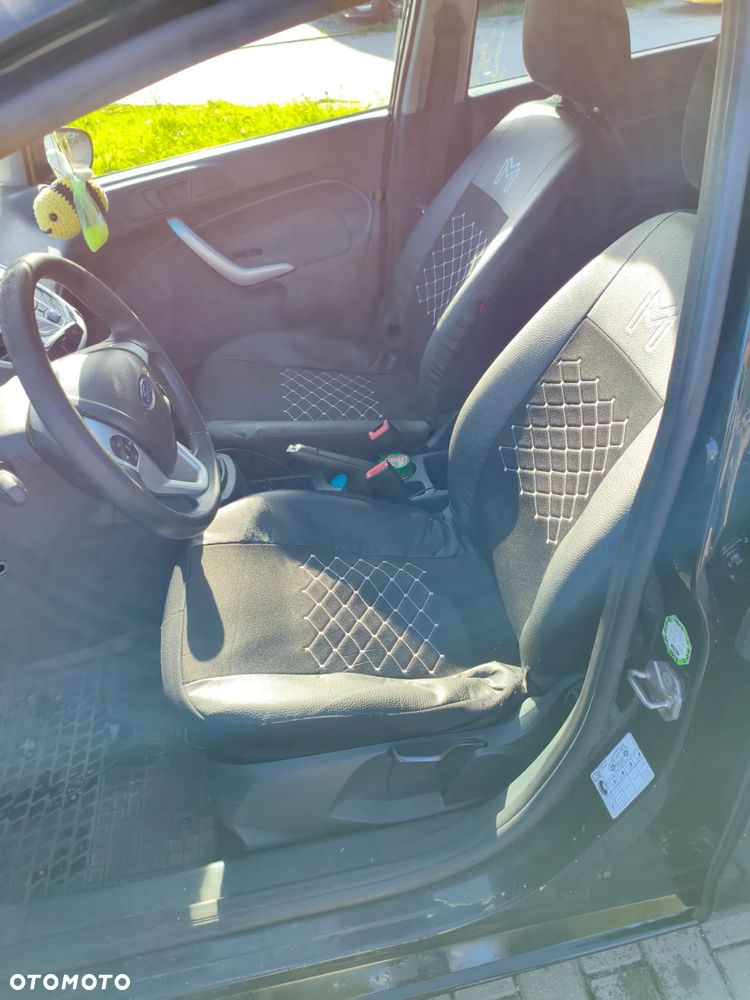 Ford Fiesta 1.25 Titanium - 5
