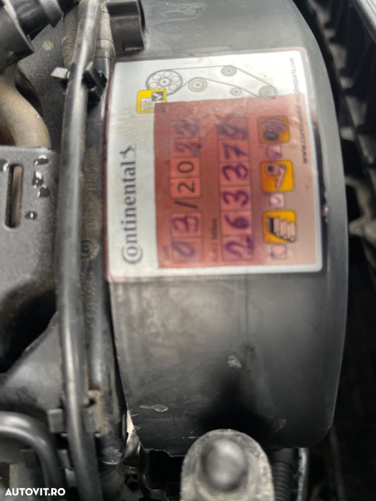 Audi A4 2.0 TDI DPF quattro Ambiente - 35