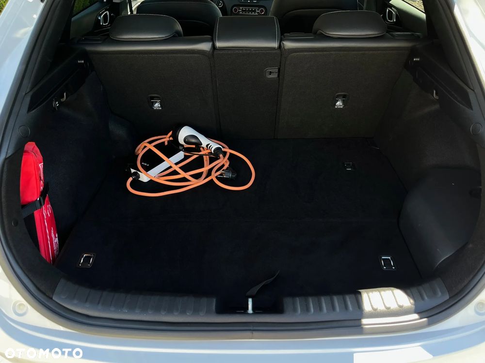 Kia XCeed 1.6 GDI DCT6 OPF Platinum Edition - 12