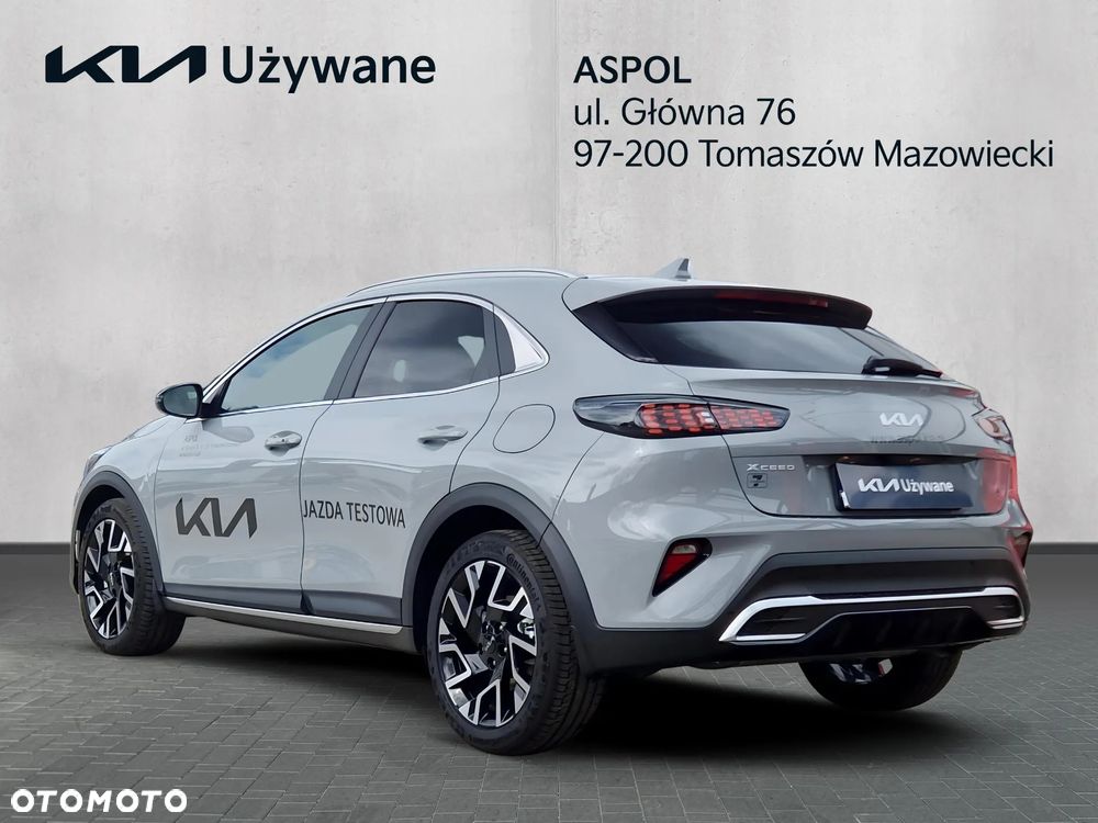 Kia XCeed 1.6 T-GDI Tribute DCT - 3