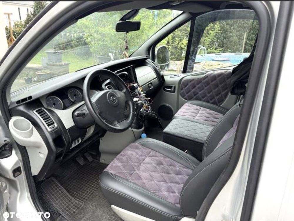 Opel Vivaro - 5