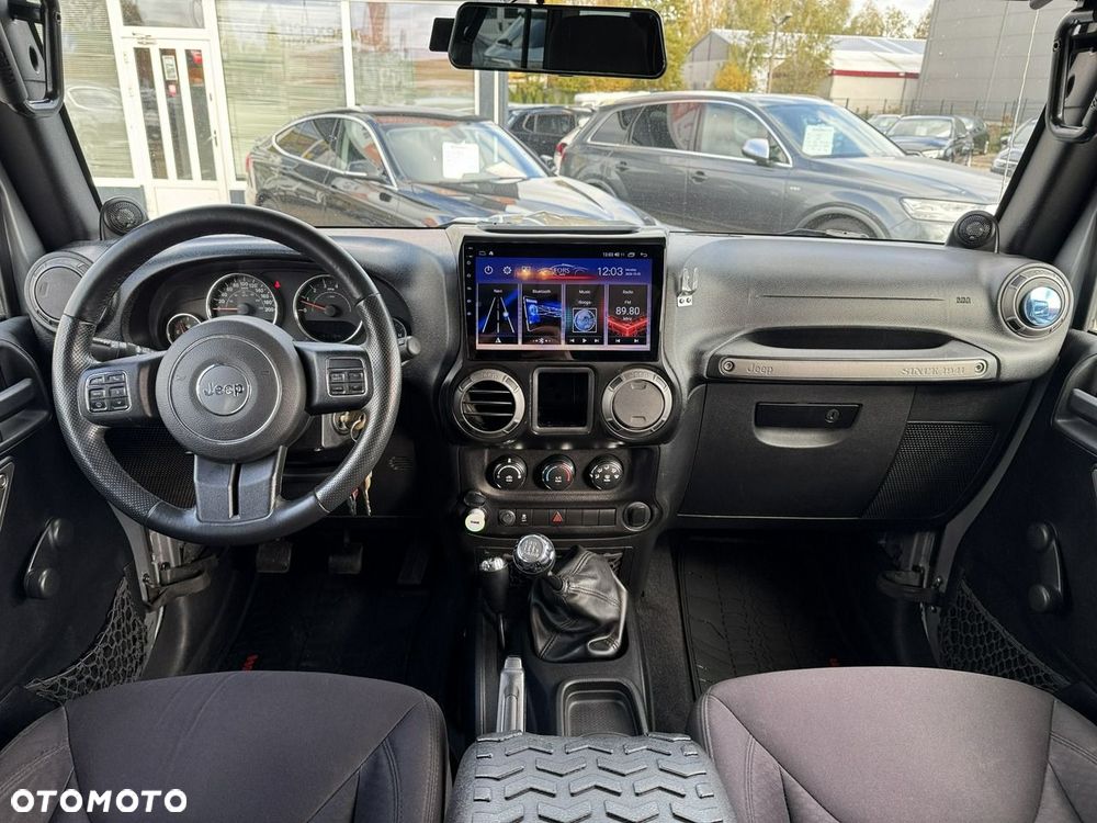 Jeep Wrangler - 25