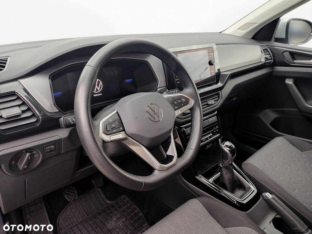 Volkswagen T-Cross - 10