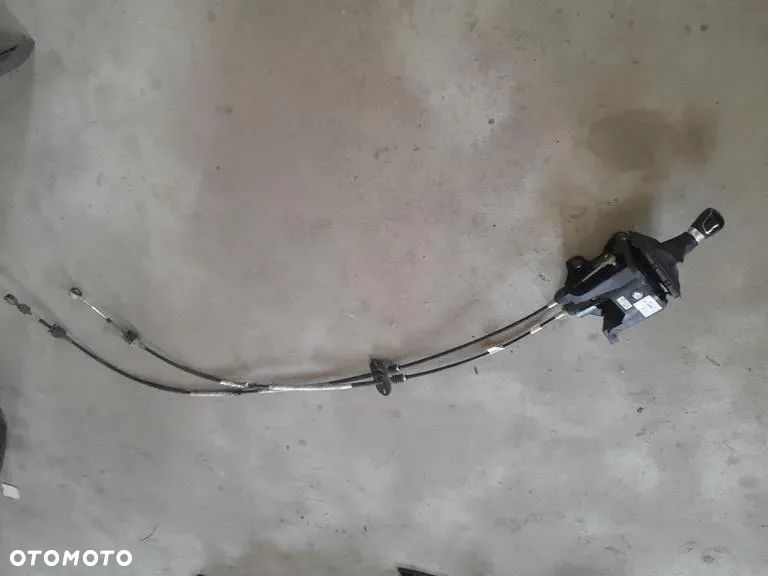 lewarek wybierak zmiany biegów gałka mieszek Ford C-max Mk2 II 1.6b 16v - 2