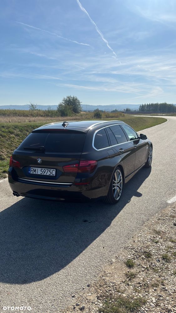 BMW Seria 5 520d Luxury Line - 4