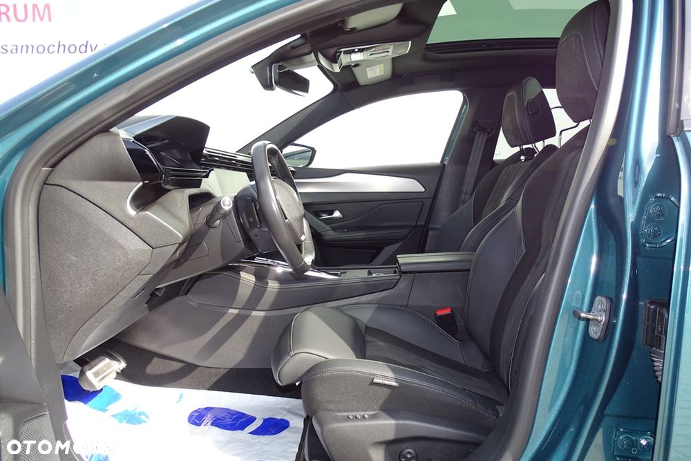 Peugeot 308 180 e-EAT8 GT - 18