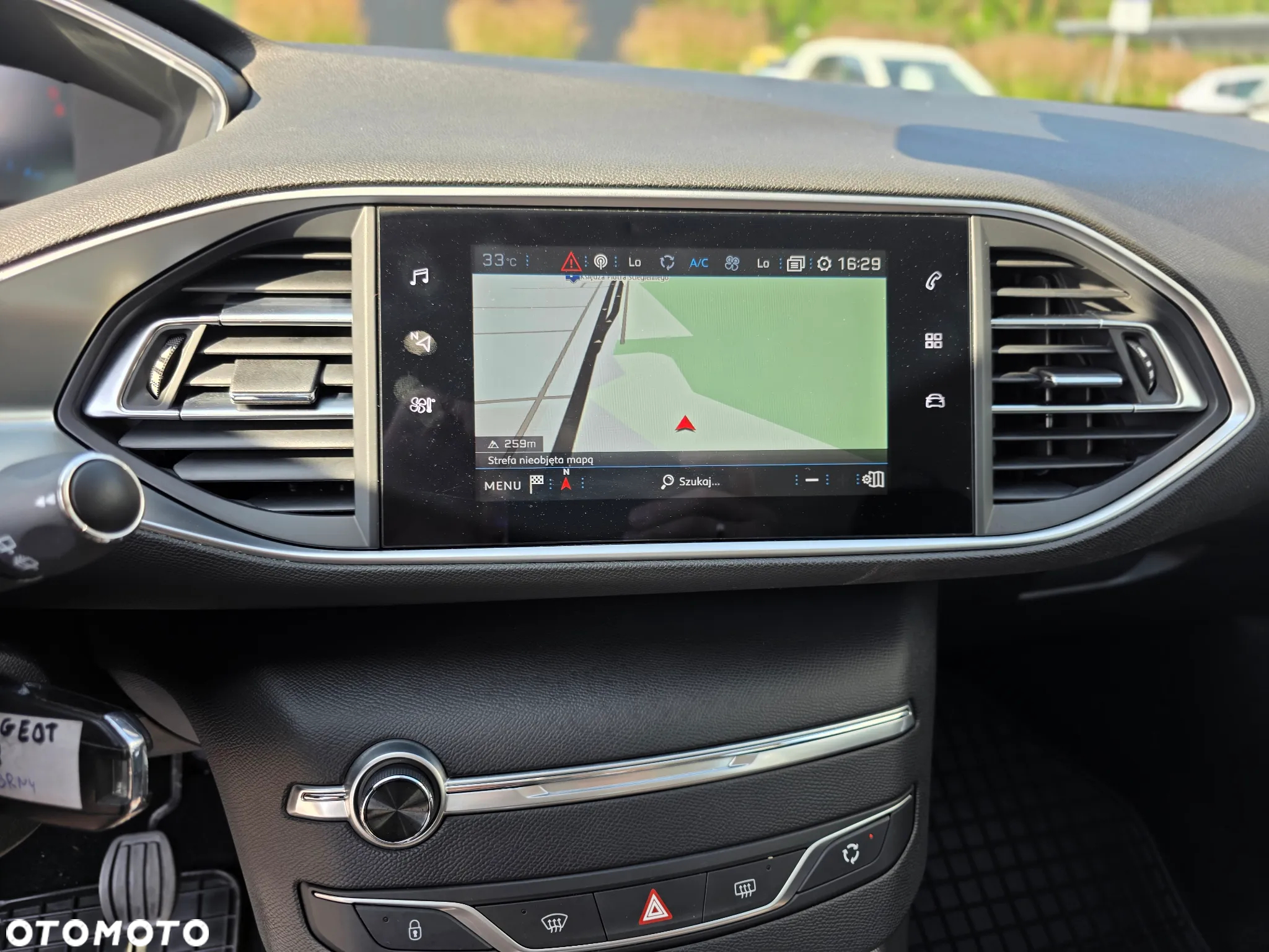 Peugeot 308 SW 1.5 BlueHDi Allure S&S - 19