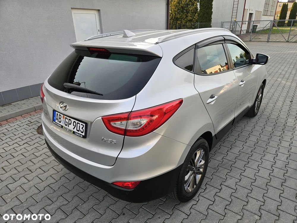Hyundai ix35 1.6 2WD Fifa World Cup Edition - 11