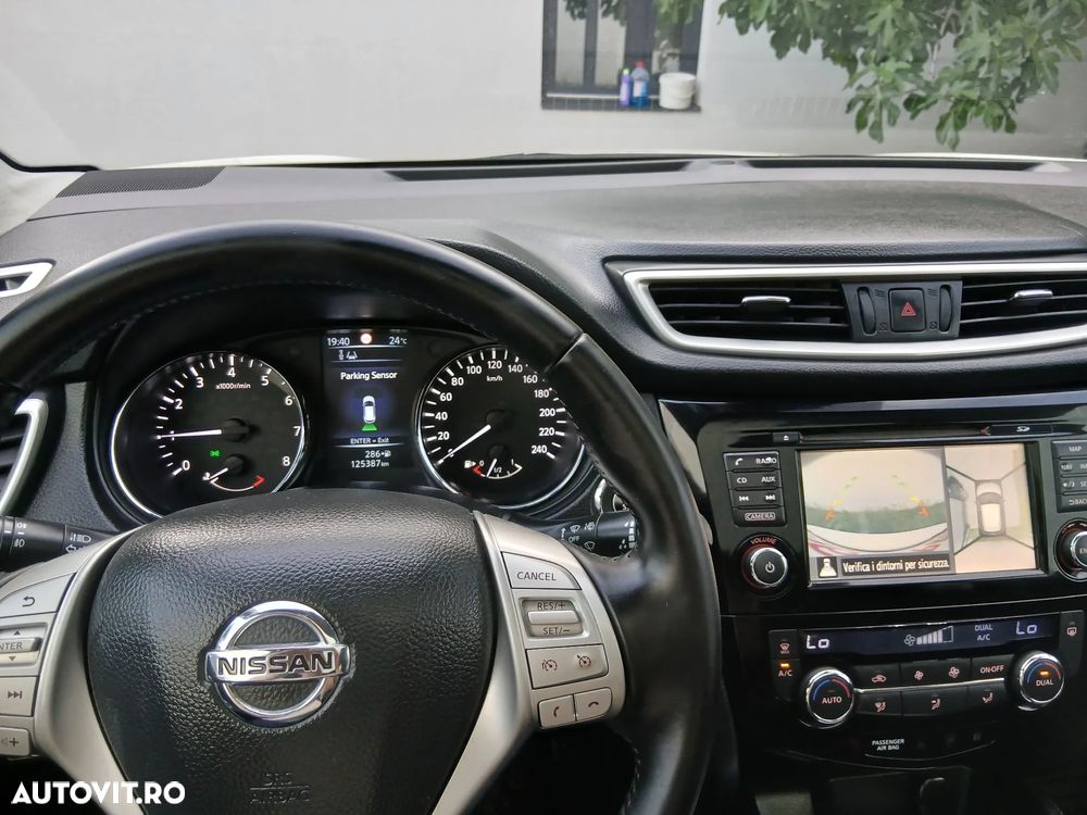 Nissan Qashqai 1.6 DIG-T 360 - 8