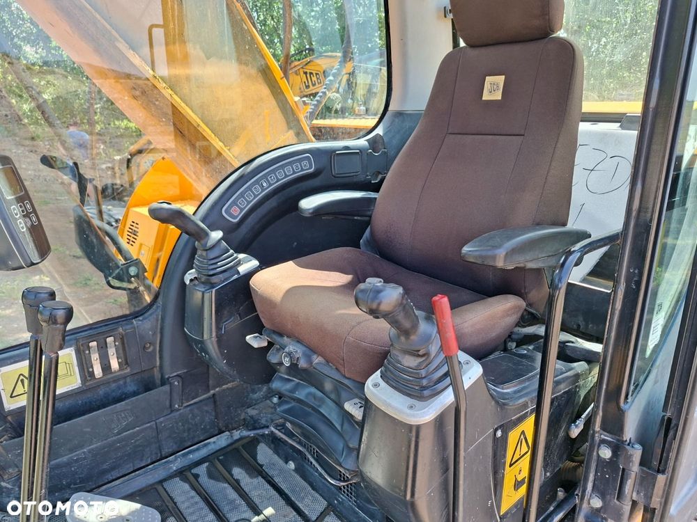 JCB Js 210 Lc - 8