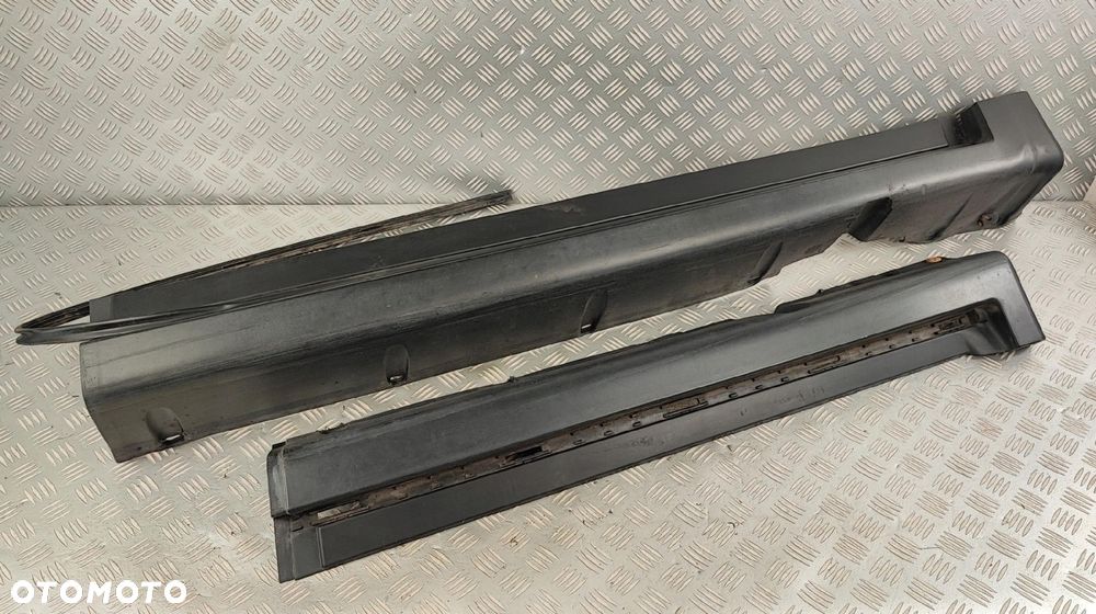 9650947477 próg listwa progowa prawa przednia tylna nakładka CITROEN C6 - 1