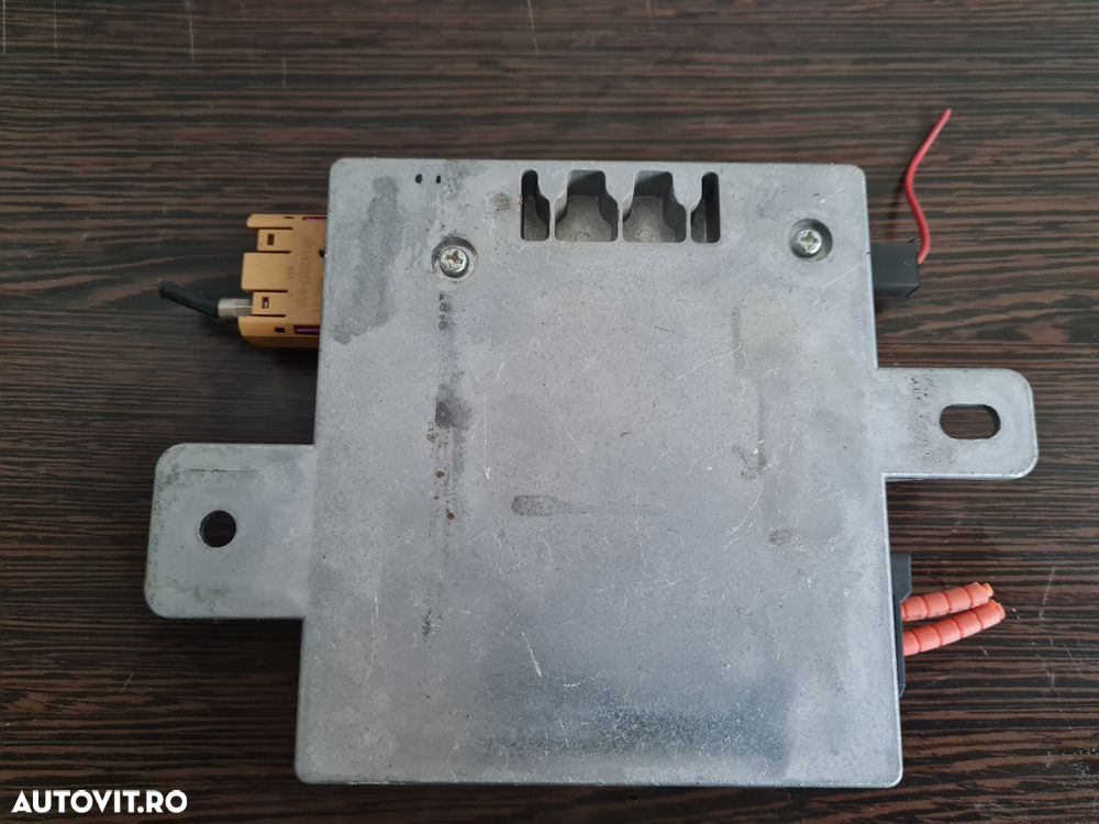 Modul Confort Amplificator Antena Control Radio Land Rover Range Rover Sport L320 Discovery 3/4 Cod XRA500030 Dezmembrez Range Rover Sport L320 2.7 Tdv6 Motor 276DT - Dezmembrari Arad - 4