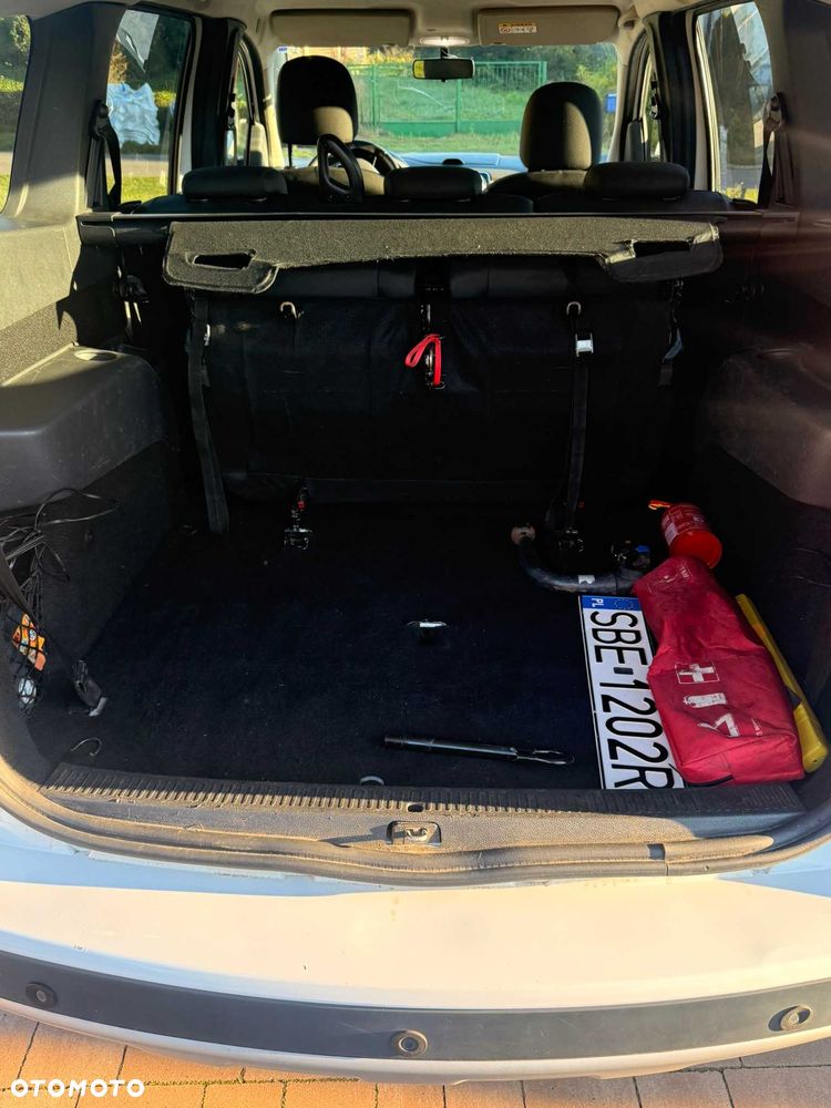 Dacia Lodgy - 7