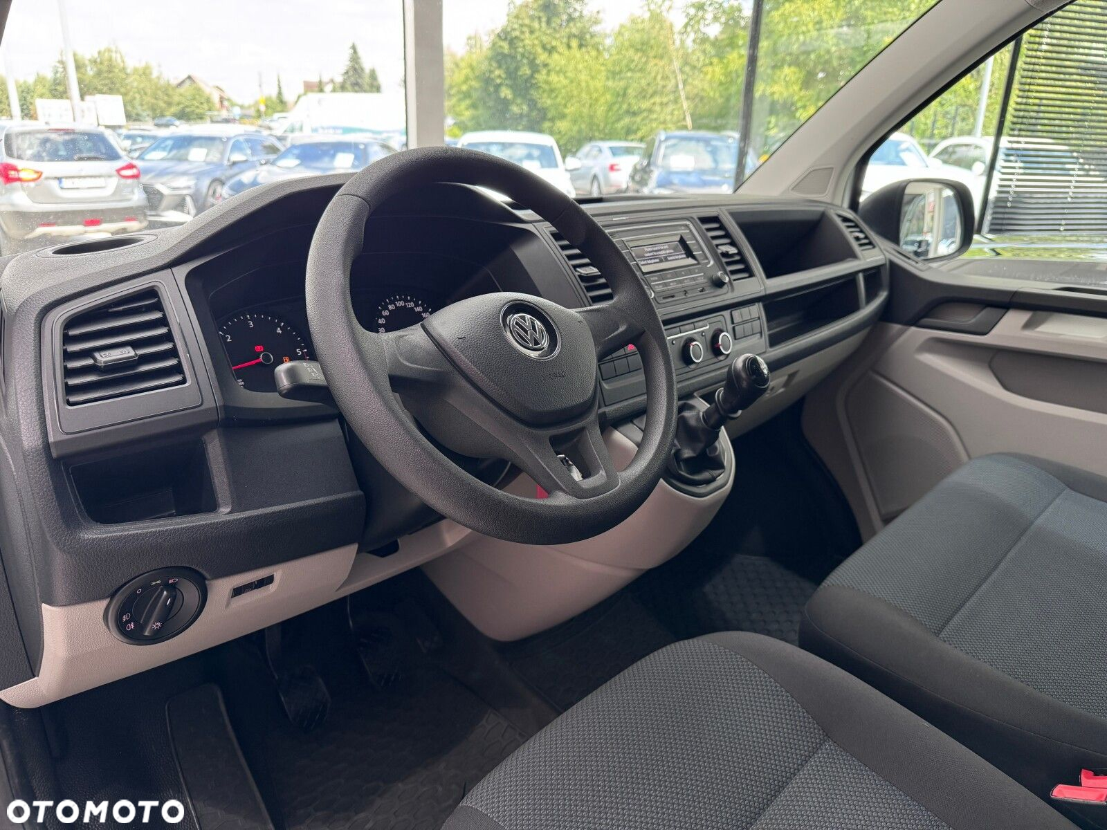 Volkswagen Transporter L2H1 - 8