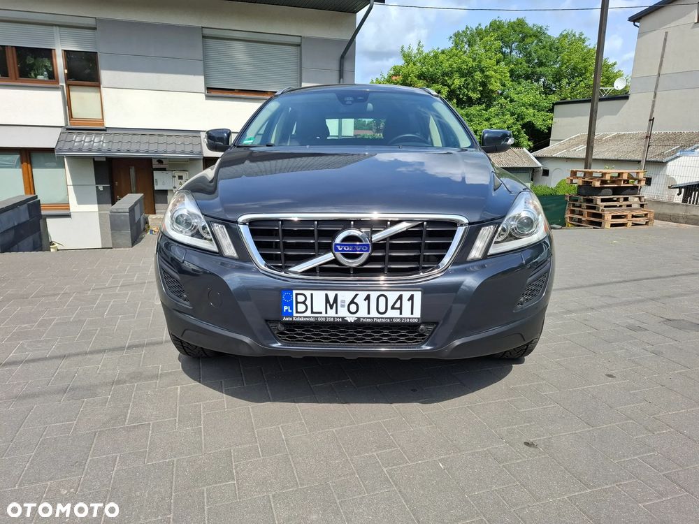 Volvo XC 60 DRIVe Momentum - 2