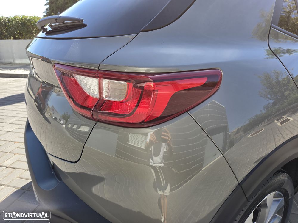 Kia Stonic 2023 photo 5