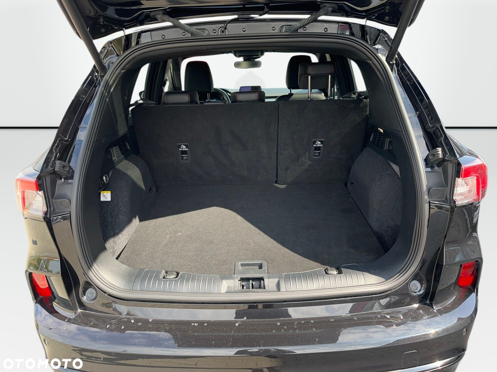 Ford Kuga - 16