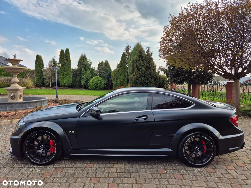 Mercedes-Benz Klasa C 63 AMG Coupe AMG SPEEDSHIFT MCT Black Series - 4